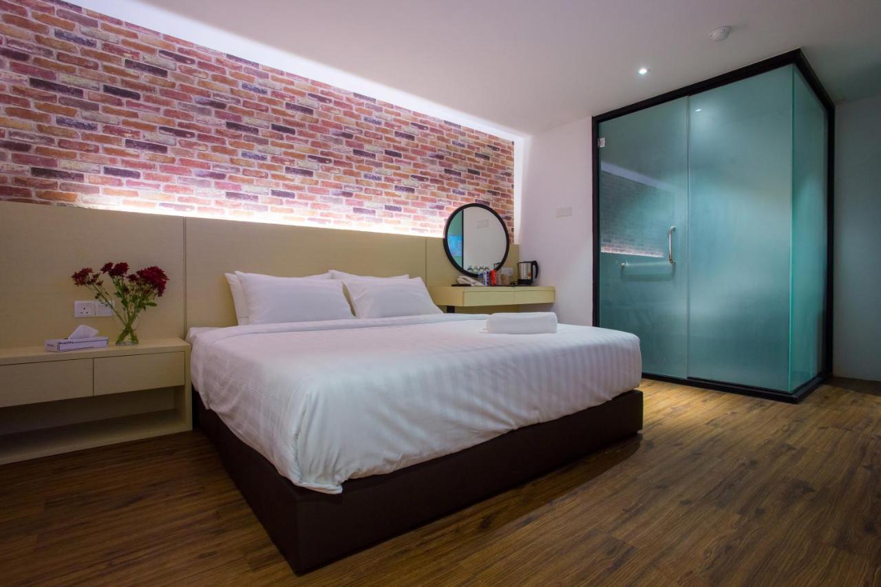 Stella Hotel - Johor Bahru Buitenkant foto
