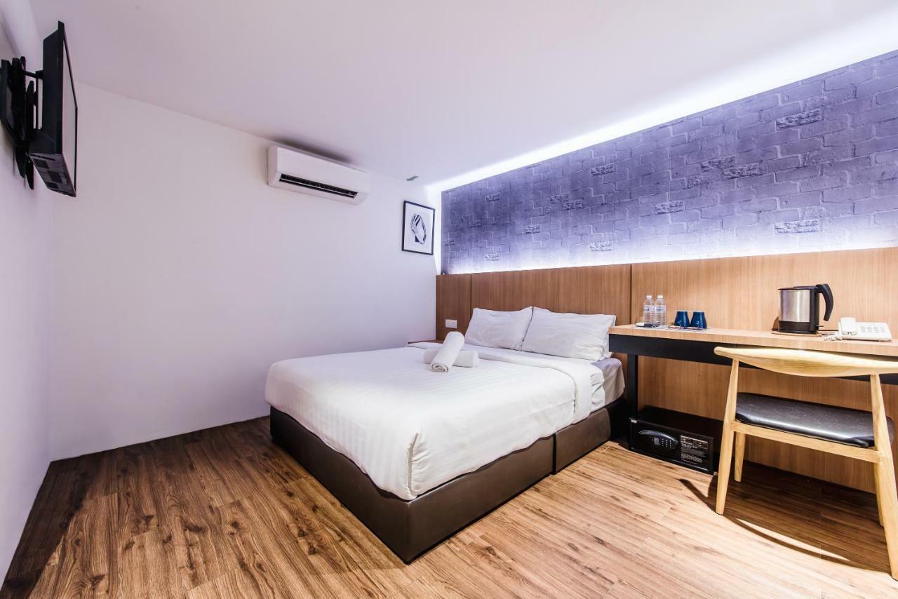 Stella Hotel - Johor Bahru Buitenkant foto