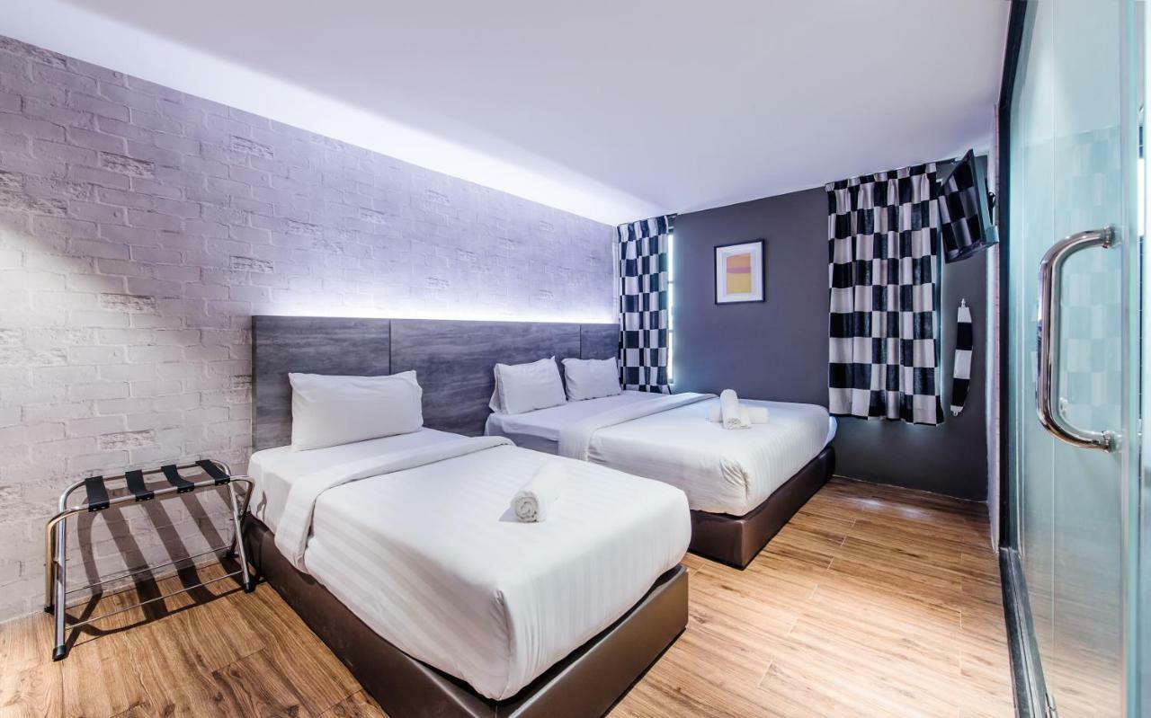 Stella Hotel - Johor Bahru Buitenkant foto