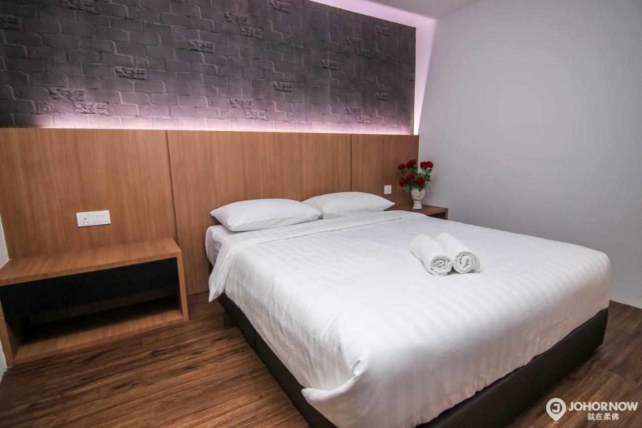 Stella Hotel - Johor Bahru Buitenkant foto